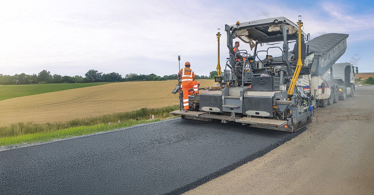 roadworks-paving-control-asphalt-onsite-1200x627